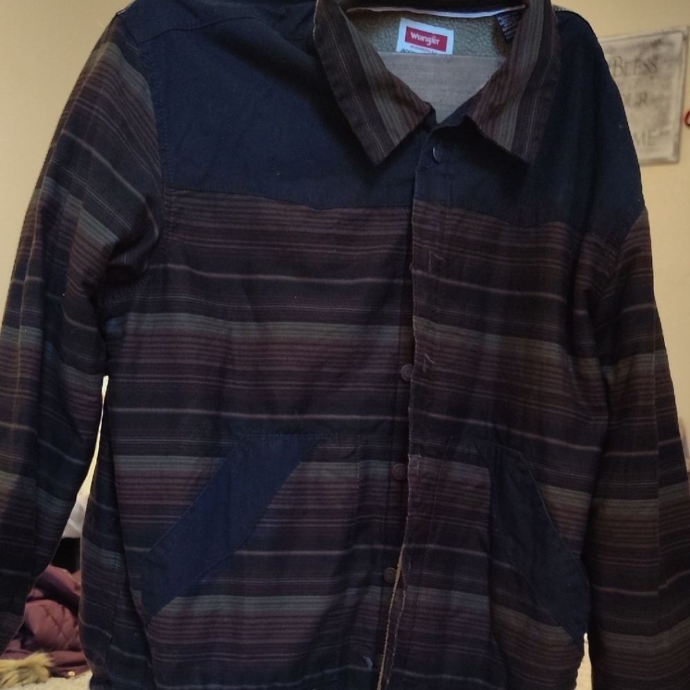 Wrangler Lightweight Shirt Jacket Black and Brown Casual Style